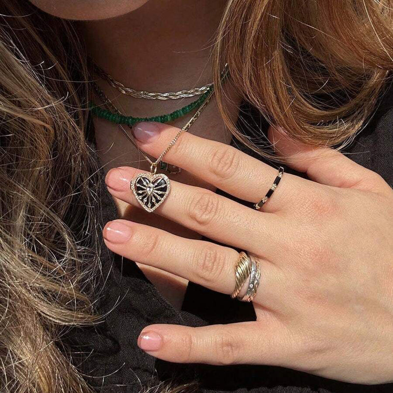 Hjärthängande Halsband