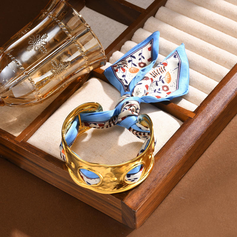 Elegant Vintage Armband