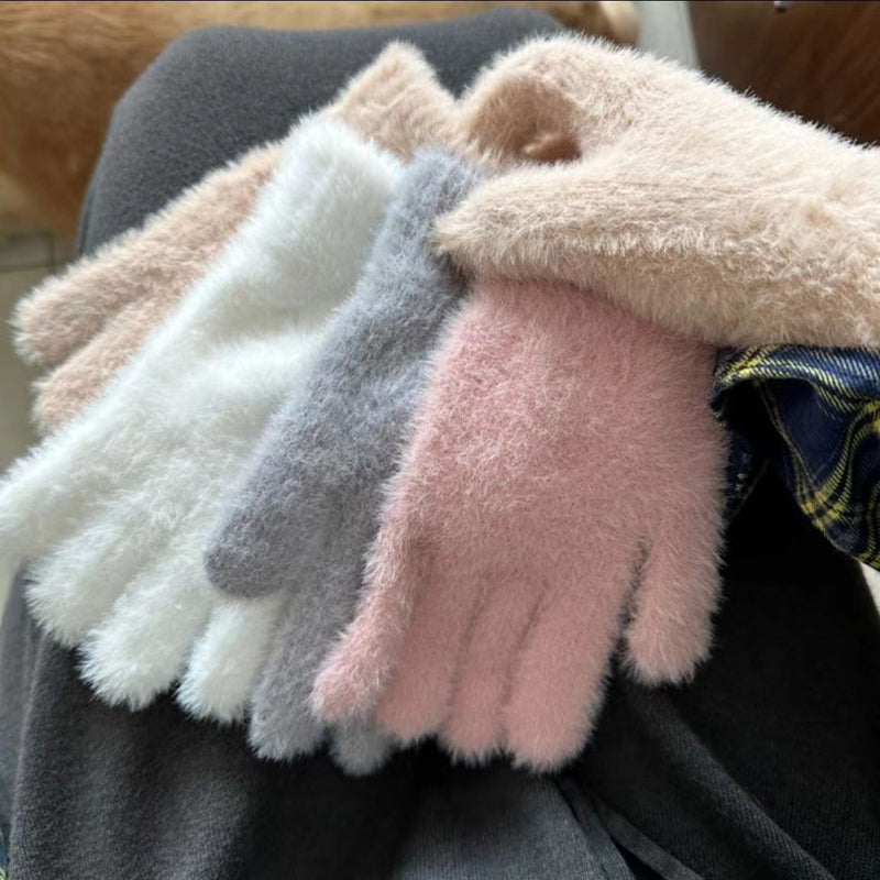 Enfärgade Varma Handskar
